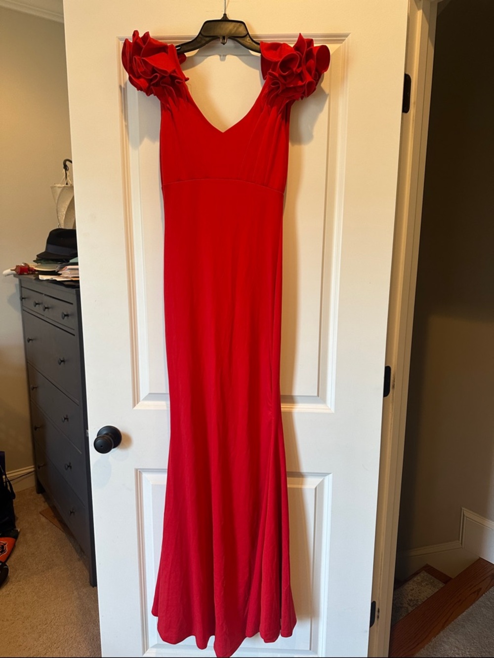 Red Ruffle Sleeve V-Neck Mermaid Dress